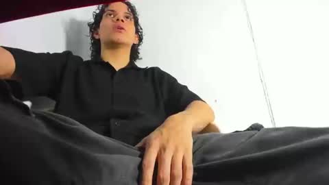 ZAmbrano online show from 09.11.25