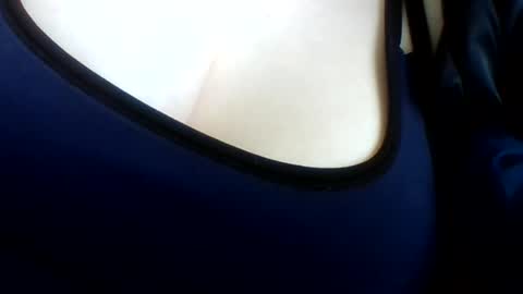 layannalea online show from 05.19.26