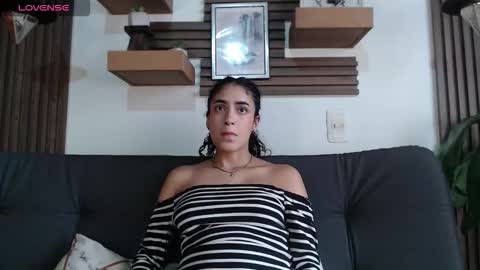 Layla online show from 02.06.26