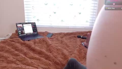 Snapshot of laylaababy chatting on 07.07.26 Layla online show from 07.07.26