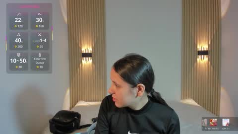 Snapshot of laylaember chatting on 02.06.26 LaylaEmber online show from 02.06.26