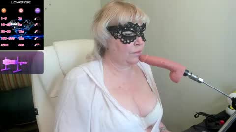 laylalaylamilf online show from 04.13.26