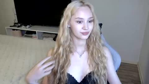 Snapshot of laylapretty001 chatting on 07.22.26 LaylaPretty001 online show from 07.22.26