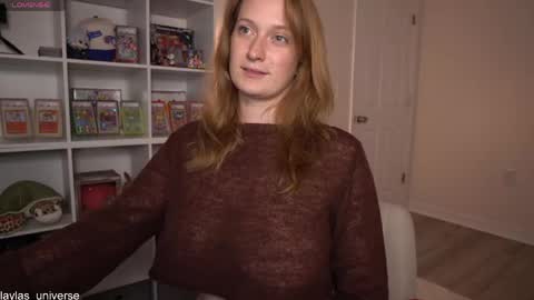 Layla Universe online show from 04.21.26