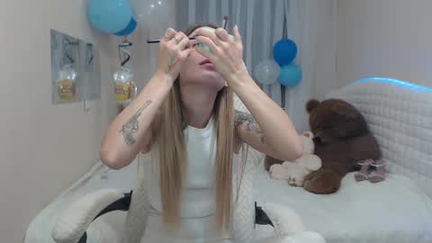 laymablast online show from 09.25.25