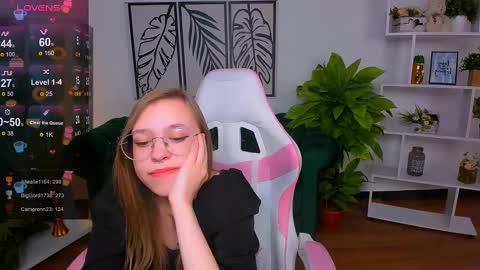 layriantavee online show from 02.11.25