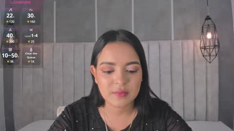    online show from 02.01.25