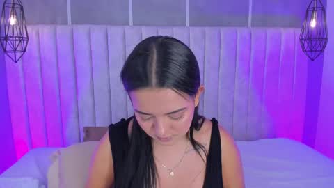    online show from 09.11.25