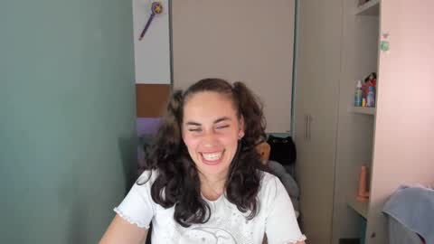 Laura online show from 01.21.25