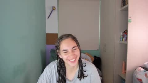 Laura online show from 01.23.25