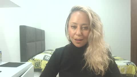 leah_susman online show from 03.27.26