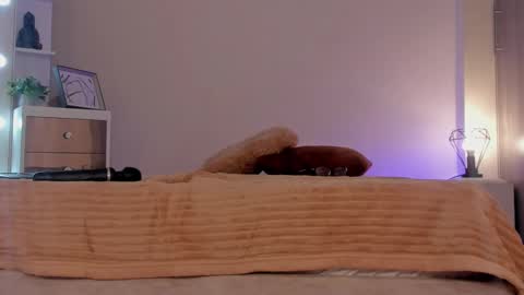 leahaltomm online show from 03.09.25