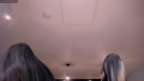 leahlombardi_ online show from 02.08.26