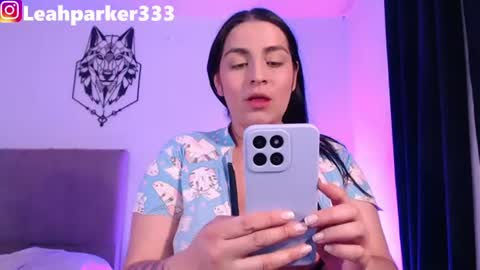 leahparker33 online show from 07.15.26