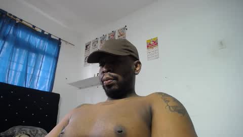 Snapshot of leandrohurtado69 chatting on 05.11.26 Latino hot online show from 05.11.26