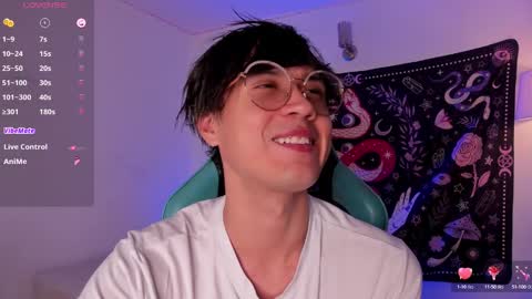 Snapshot of leaneseb chatting on 03.06.25 leaneseb online show from 03.06.25