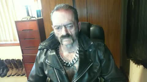leathergreaser online show from 02.11.25