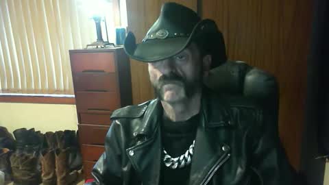 leathergreaser online show from 05.06.26