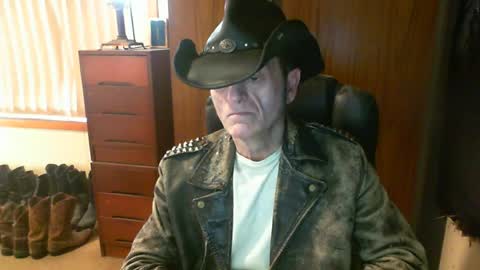 Snapshot of leathergreaser chatting on 07.09.26 leathergreaser online show from 07.09.26