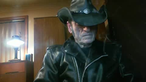 Snapshot of leathergreaser chatting on 07.11.26 leathergreaser online show from 07.11.26