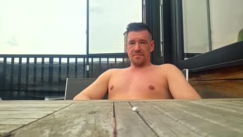 leatherjacketlove online show from 04.10.26