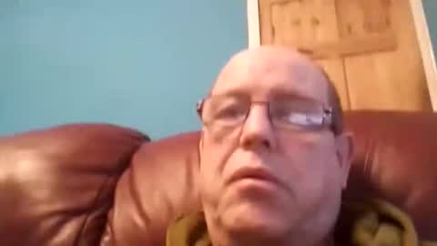 Snapshot of leatherpants68 chatting on 11.07.25 leatherpants68 online show from 11.07.25