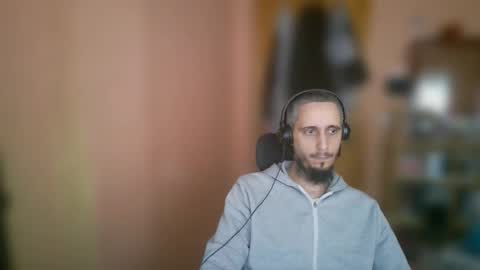 lefrenchiies online show from 04.07.26