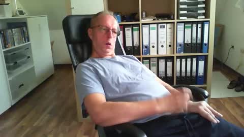 Dave online show from 10.12.25