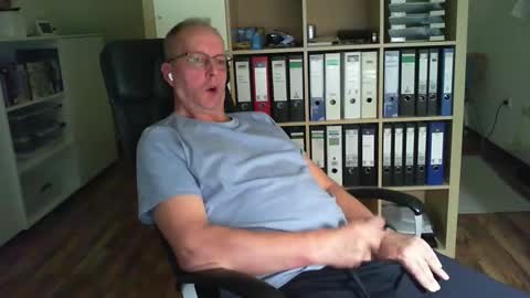 Dave online show from 10.12.25