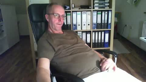 Dave online show from 10.22.25