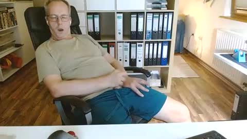 Snapshot of lefti27 chatting on 06.30.26 Dave online show from 06.30.26