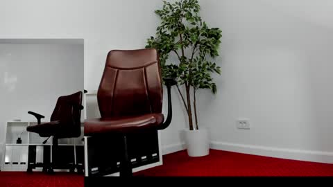 Elle  online show from 09.12.25