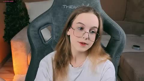 Snapshot of leiamurphy chatting on 05.03.26 Leia online show from 05.03.26