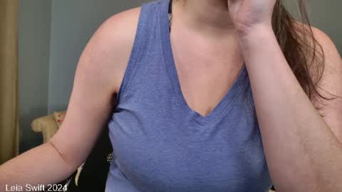 Leia Swift online show from 01.02.25