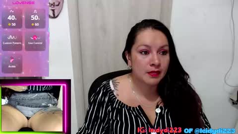 LeidyDi223 online show from 09.22.25