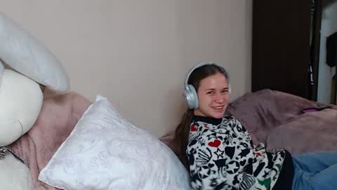 leila_bambi_ online show from 12.06.24