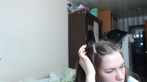 leila_bambi_ online show from 12.31.24