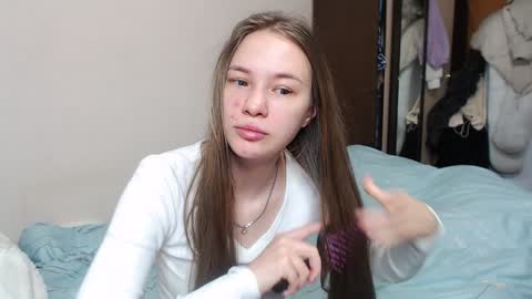 leila_bambi_ online show from 02.05.25