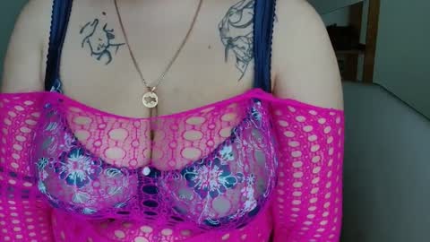 Leila online show from 01.21.25