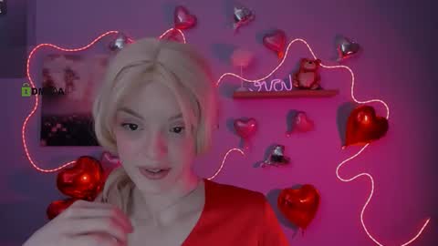 leila_viper_ online show from 02.14.26