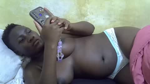 leilah_cute19 online show from 04.20.26