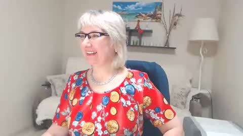 Leila Kinky online show from 02.13.25