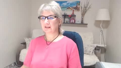 Leila Kinky online show from 10.24.25