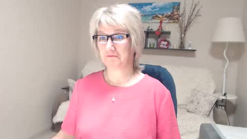 Leila Kinky online show from 01.19.26