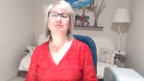 Leila Kinky online show from 02.03.26