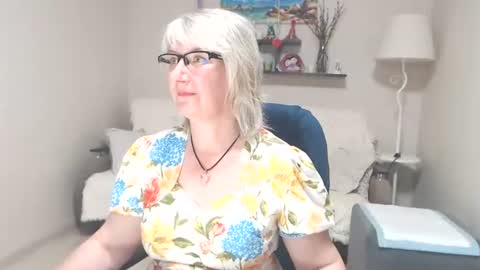 Leila Kinky online show from 06.27.26