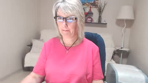 Leila Kinky online show from 07.11.26
