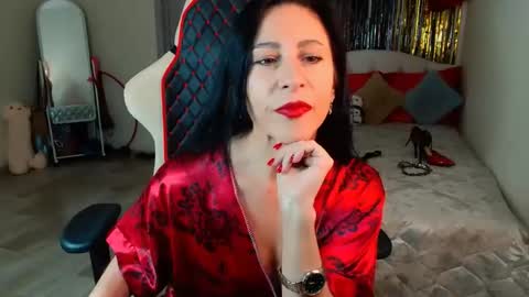 leilamurray online show from 02.18.26