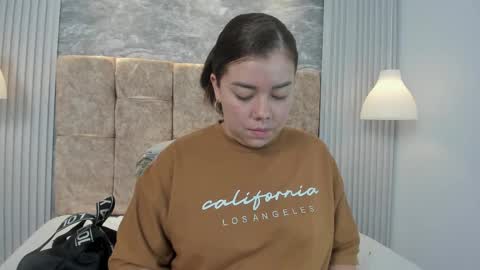 leilapons online show from 09.14.25