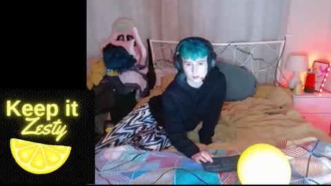 Snapshot of lemonmczesty chatting on 10.30.25 lemonmczesty online show from 10.30.25